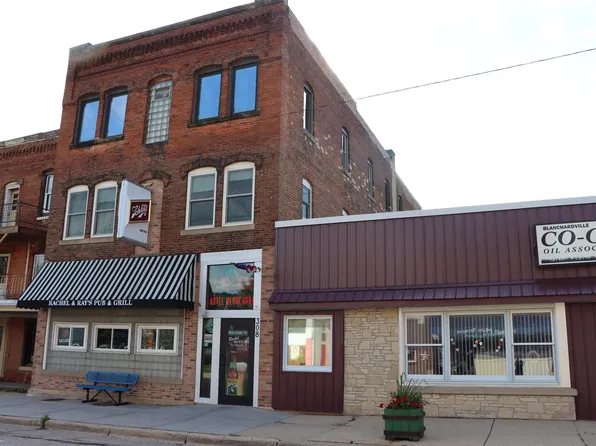 308 S Main St, Blanchardville, WI 53516