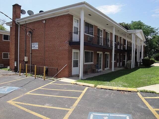 1st image of 323 N Princeton Ave APT 3
