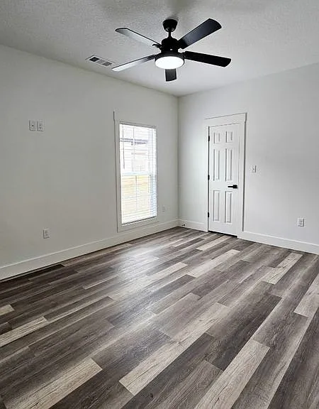 4009 Stoke Dr — Photo 12