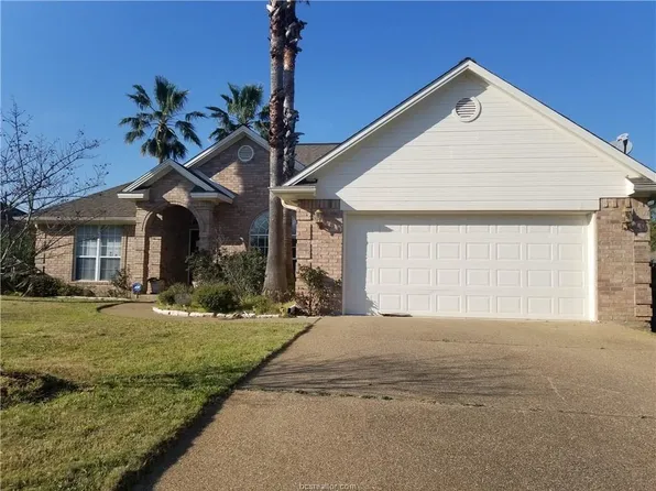 2305 Kuykendall Cir, Bryan, TX 77808
