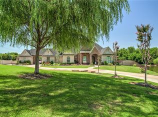 2308 Oakcrest Dr, Edmond, OK 73012