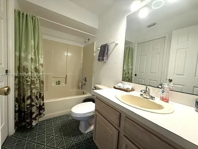 2416 Vance Ave — Photo 13