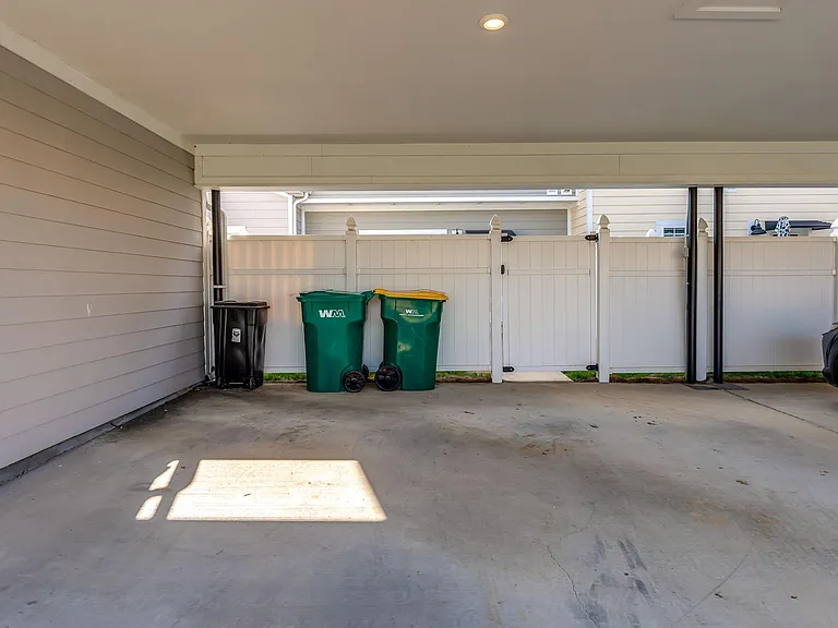 252 Mary Ann Cir — Photo 22