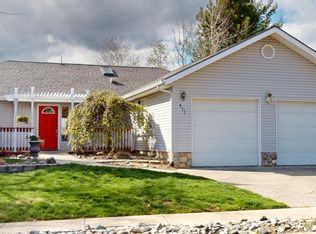 411 Harvest Dr, Moscow, ID 83843