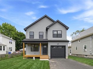 135 Owen Ave, Pawtucket, RI 02860