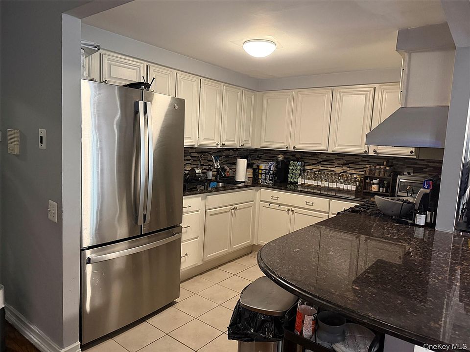 1st image of 757 Elton Avenue