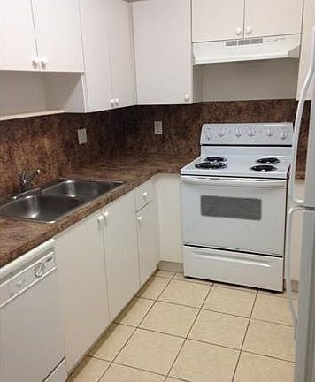 3rd image of 4901 Schooner Dr