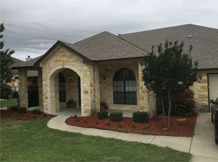 106 Natalies Pt, Burnet, TX 78611