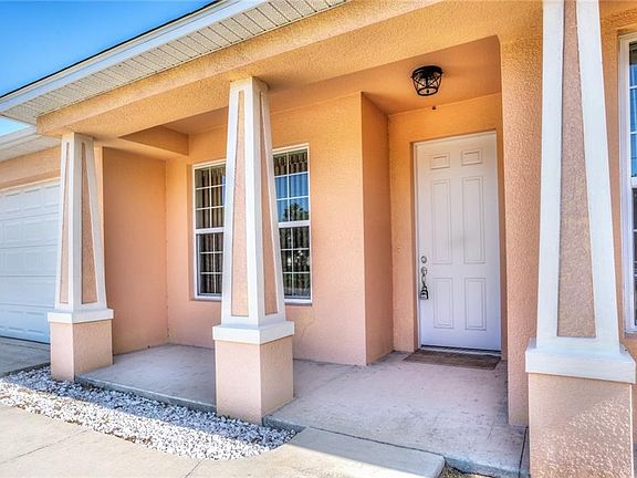 3rd image of 2593 W Moonlight Ln