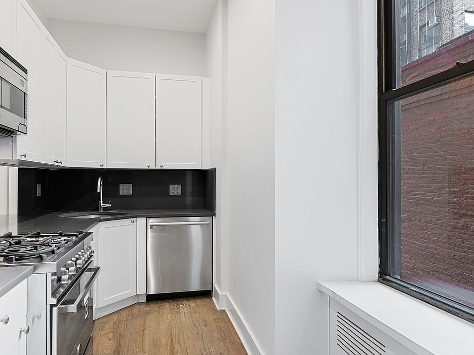 1st image of 121 Madison Ave APT 7B