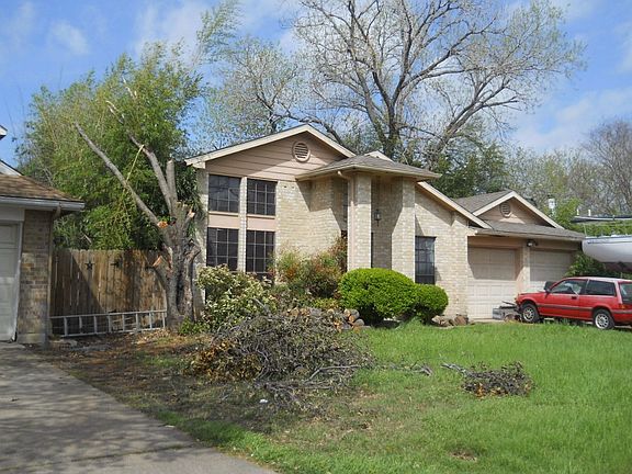 3rd image of 6308 Mercedes Dr
