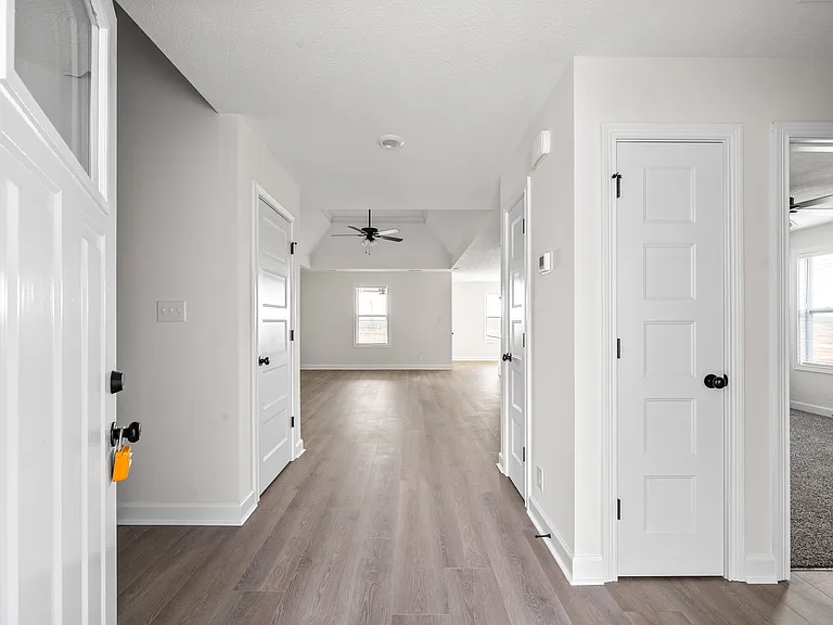 1188 Ross Farms Blvd — Photo 4