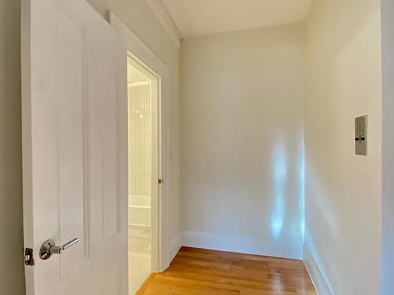 92 Charles St #5 — Photo 3