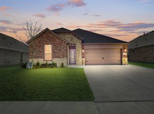 10908 Summer Rain Blvd, Aubrey, TX 76227