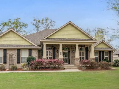 704 Edinburgh Ave, Foley, AL, 36535