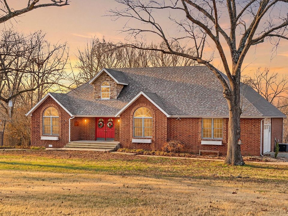 1st image of 1923 W Ranch Road