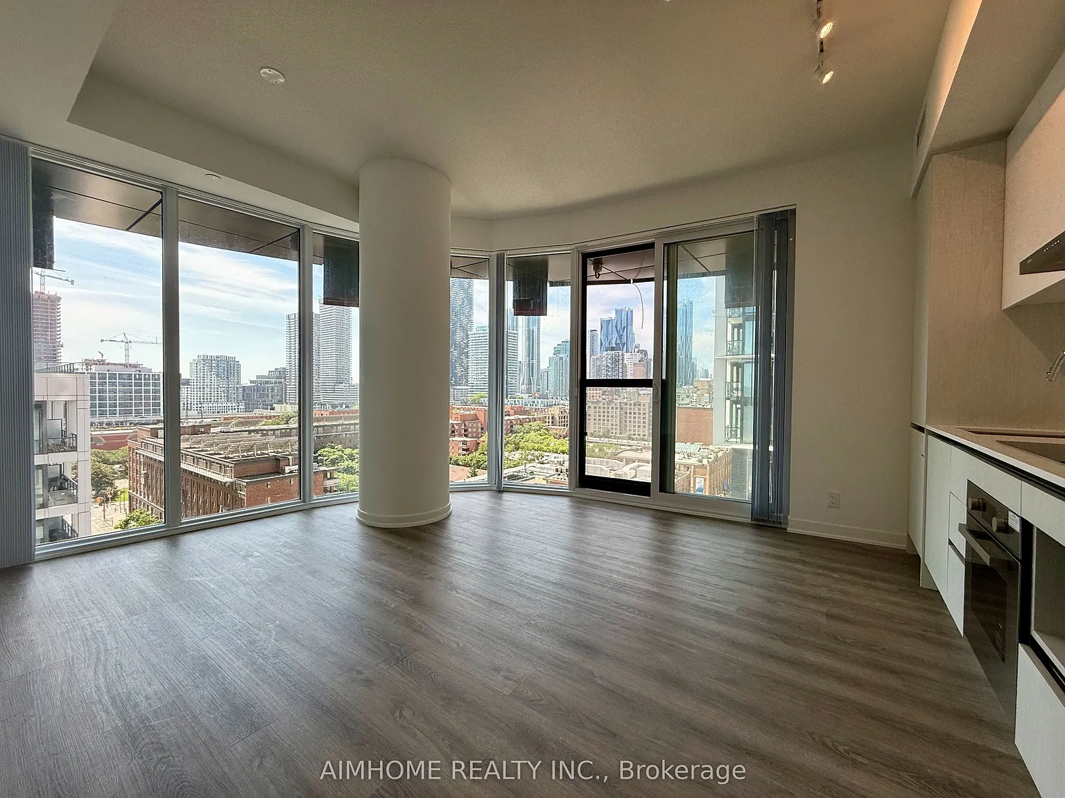 2 bed, $2,950 — Photo 4