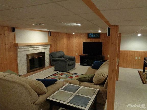 Fabulous lower level