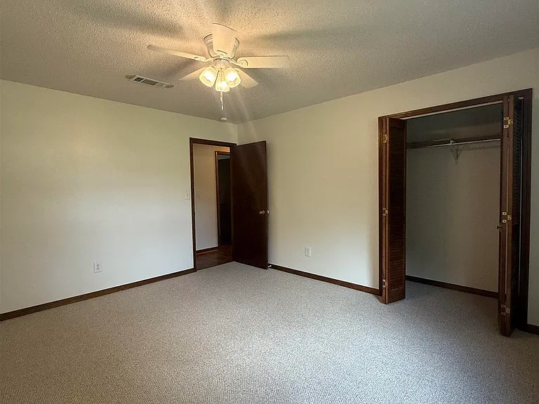 6200 Jays Way — Photo 22