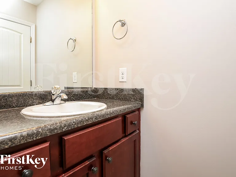 6310 Spring Cove Dr — Photo 14