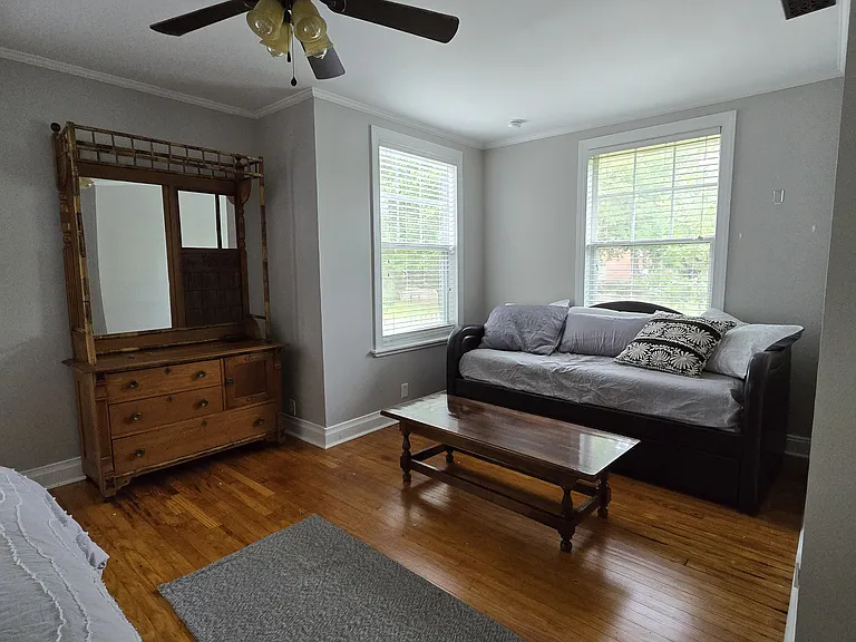 1536 Inwood Ter — Photo 7
