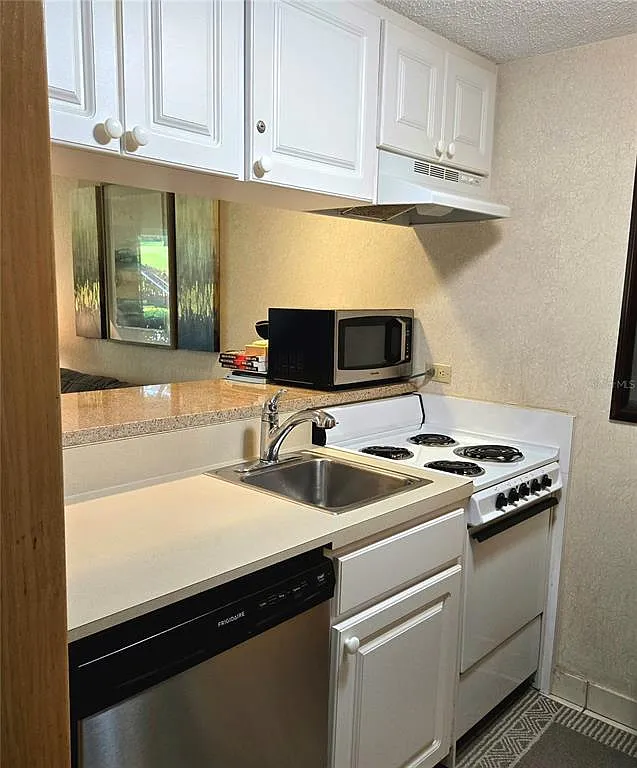 1 bed, 1.0 bath, 530 sqft, $1,495 — Photo 4