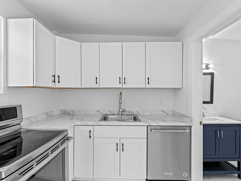 4112 Garden Ave #B — Photo 9