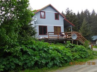297 Shoreline Dr, Seldovia, AK 99663