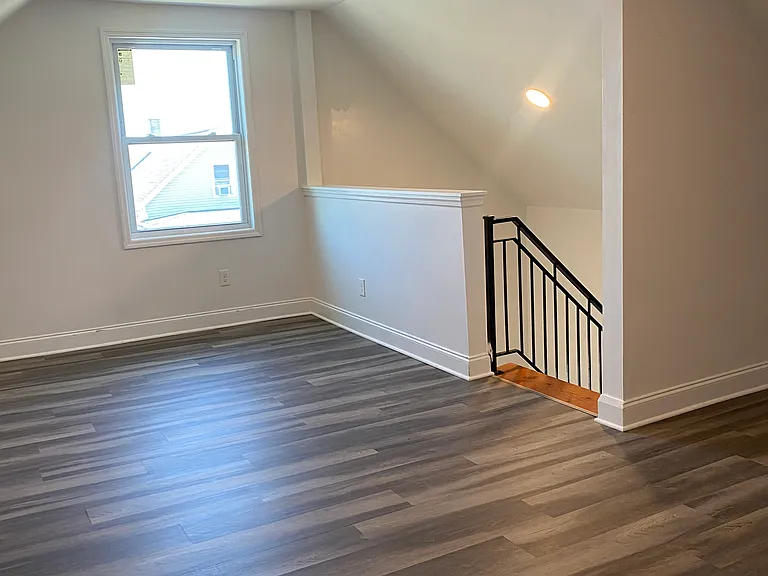 334 Bond St #2 — Photo 16