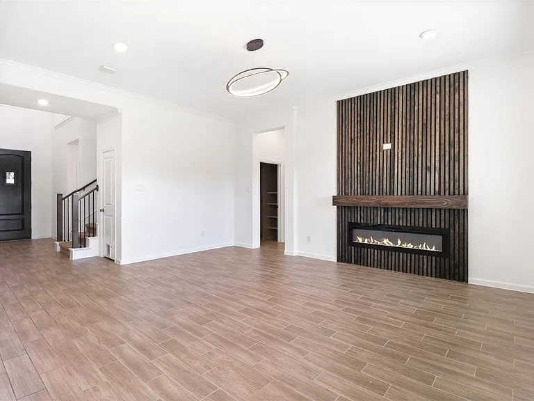 9626 Dancing Grass Dr — Photo 6