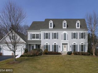 43744 Paramount Pl, Chantilly, VA 20152