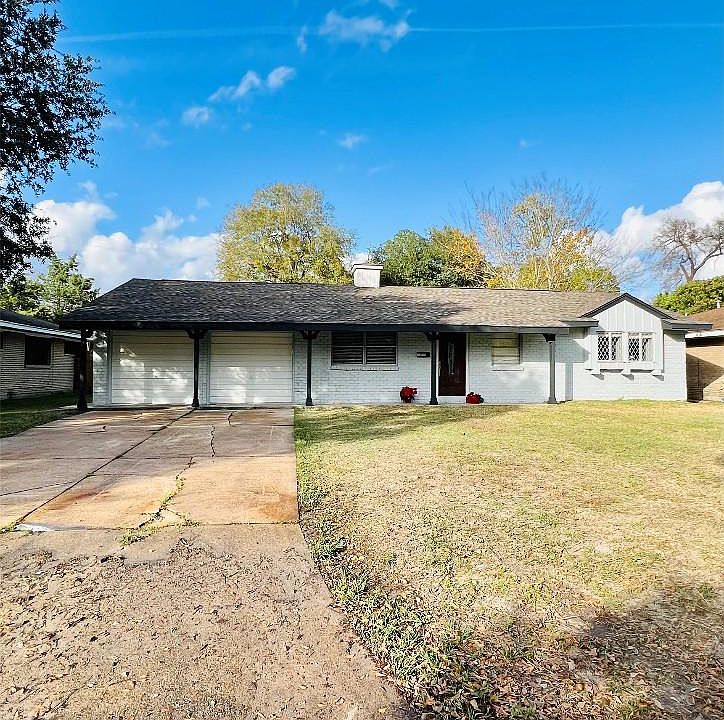 1st image of 13215 Hollypark Dr