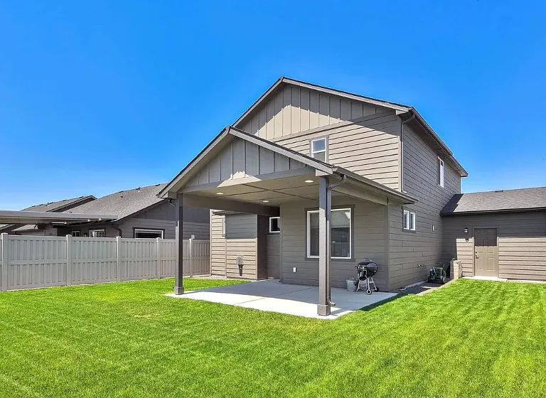 7599 W Corona Dr — Photo 23