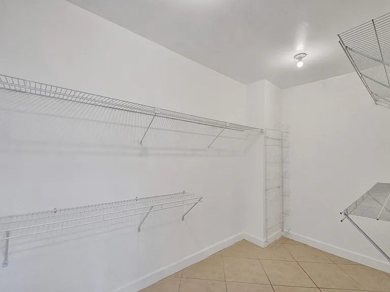 3800 N Hills Dr #208 — Photo 31