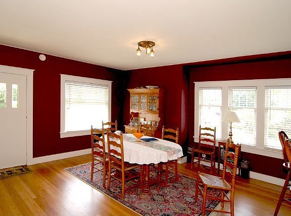 Large Dining Room with Bar.