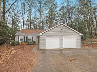 1805 River Rock Trl, Woodstock, GA 30188
