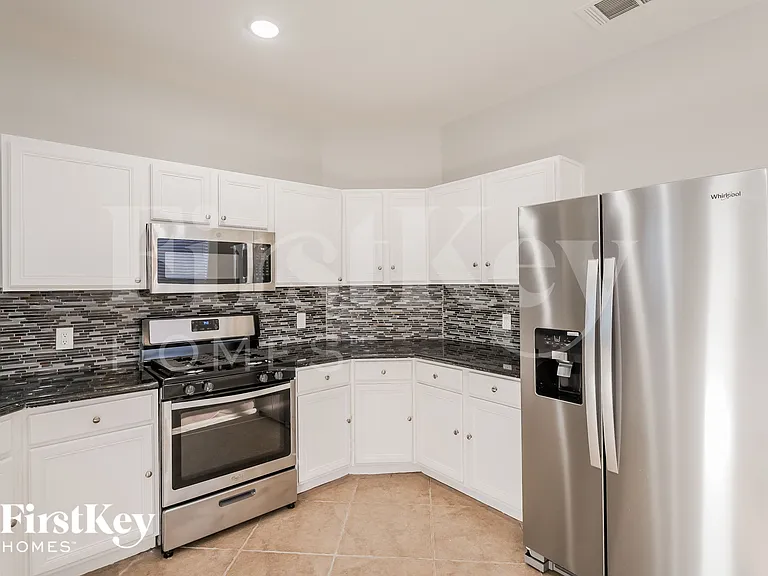 3806 Teal Maple Ct — Photo 6
