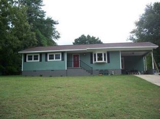 147 Poplar St, Forest City, NC 28043