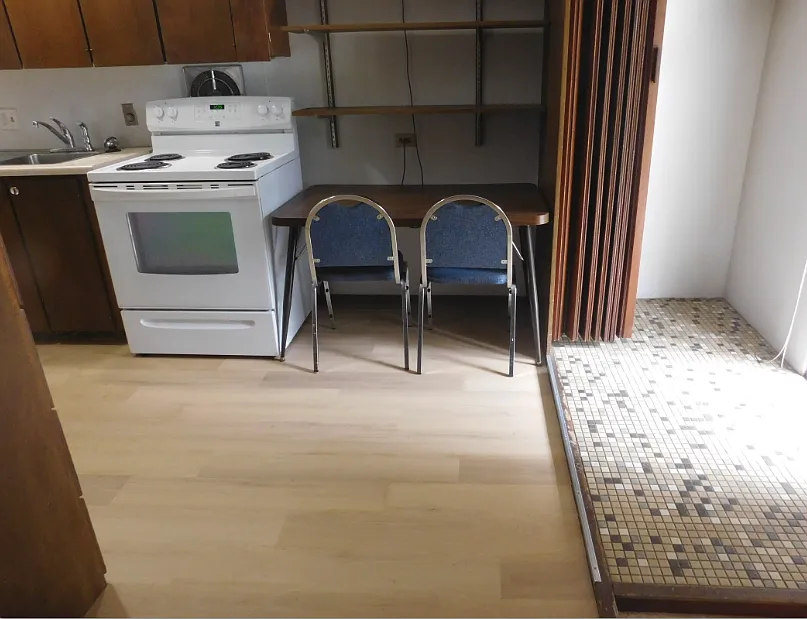 345 NE Kamiaken Street — Photo 2