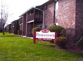 740 Abrams St APT 11, Green Bay, WI 54302