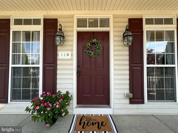 118 Smoke House Ct, Stephens City, VA 22655