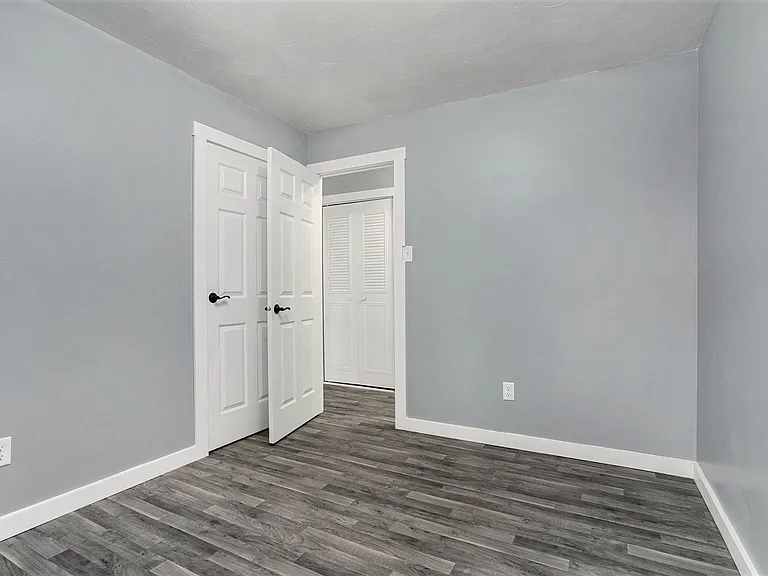 19207 Tarman Rd — Photo 14