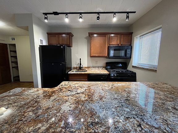 4th image of 124 Lacrosse St #10699098