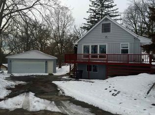 W3507 Washington Dr, Lake Geneva, WI 53147