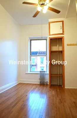 Rented by Weinstein Realty Group | media 6