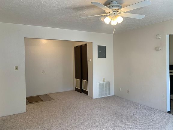 2nd image of 507 E Main St APT 9