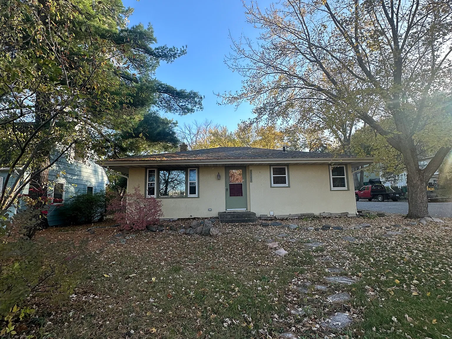4 bed, 1788 sqft, $2,650 — Photo 2