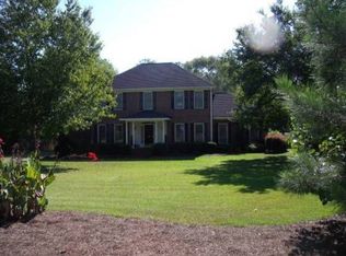 235 Kings Grant Rd S, Lugoff, SC 29078