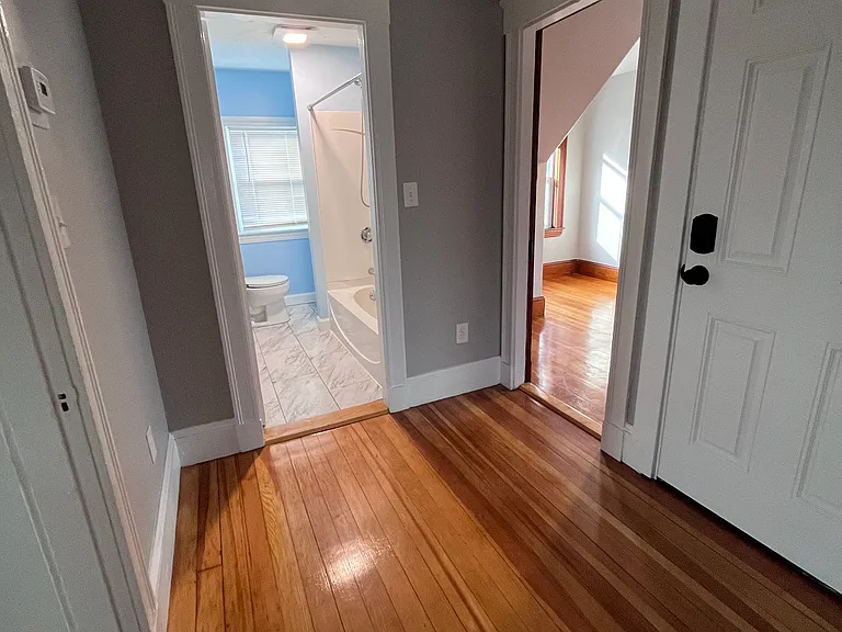49 Phillips Ave #3 — Photo 5