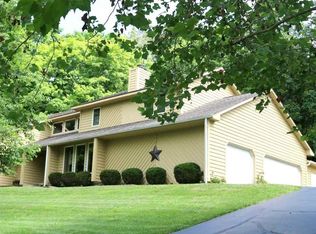 11363 W Red Oak Ct, Columbus, IN